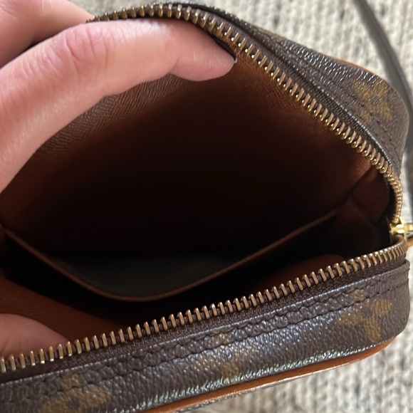 Louis Vuitton monogram crossbody - Picture 3 of 16